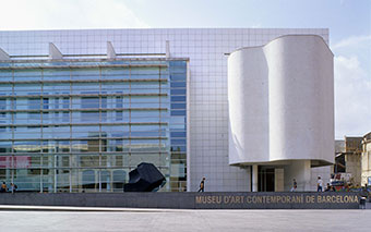 Музей сучасного мистецтва в Барселоні, Іспанія